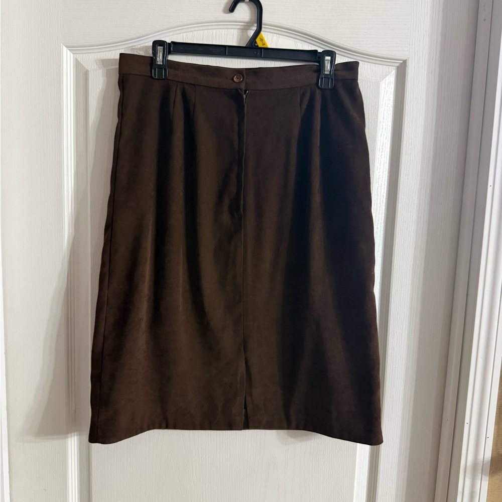 Ellen Figg Made In USA Faux Suede Brown Skirt Sz 12. MH-170